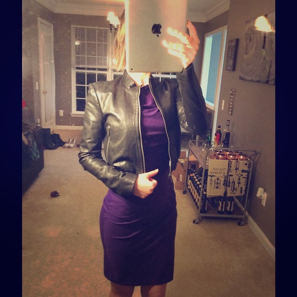BCBG black cropped leather jacket
