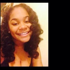 Meet your Posher, Iyanna