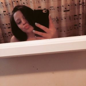 Meet your Posher, Jasmin