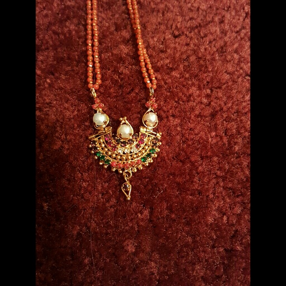 Accent necklace - Picture 3 of 3