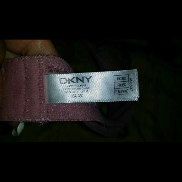 DKNY 36C sexy lace bra - Picture 3 of 3