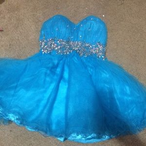 Gorgeous sequence special event dress!