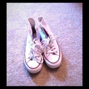 White high top converse very clean