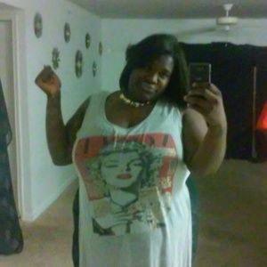 Meet your Posher, Katrina