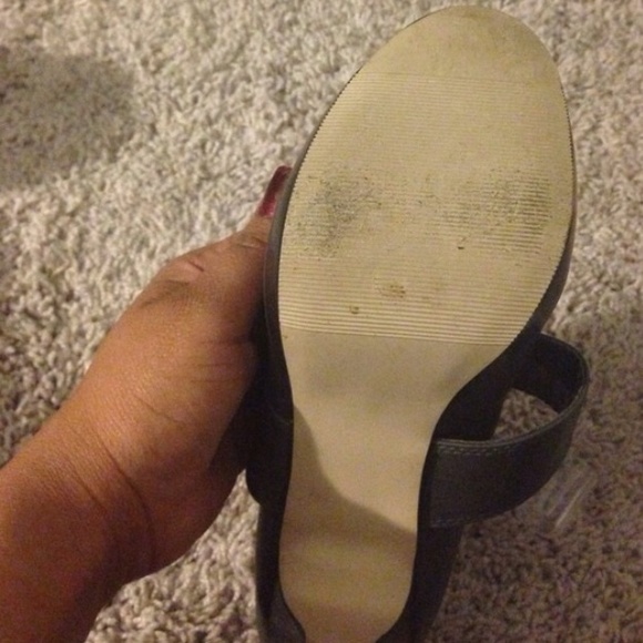 Cute gray heels - Picture 4 of 4