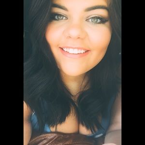 Meet your Posher, Roberta