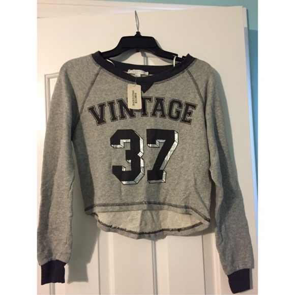Forever 21 Sweatshirt