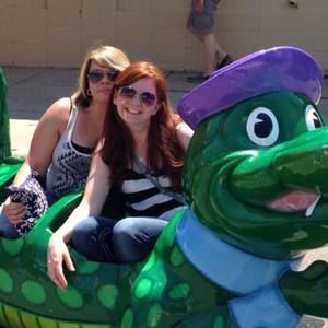 Meet your Posher, Jenelle