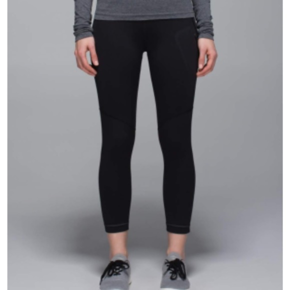 Black lululemon leggings