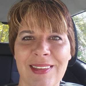 Meet your Posher, Sandy