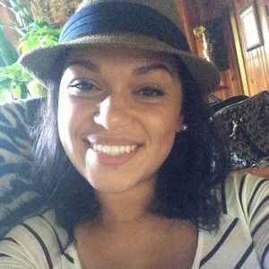 Meet your Posher, Jessica