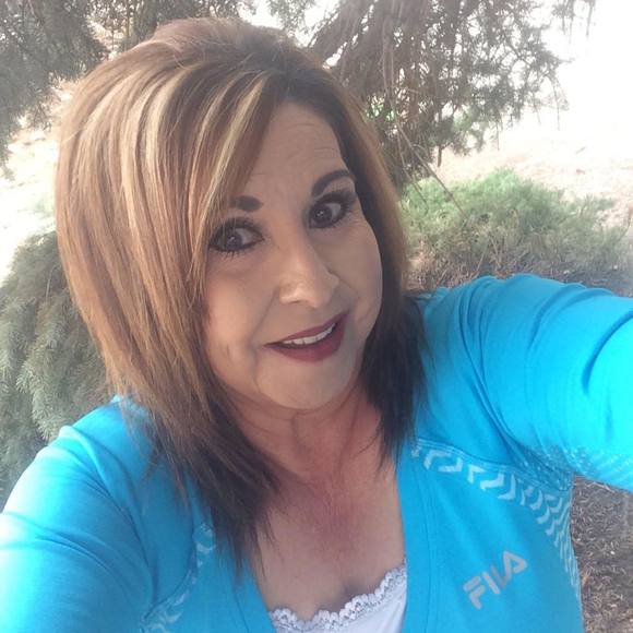 Meet your Posher, Ruth - Picture 1 of 1