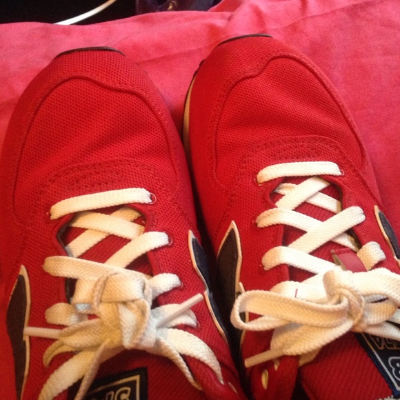 Sneakers - Picture 2 of 3