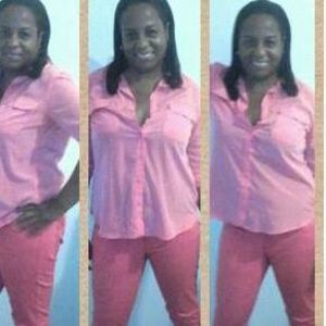 Meet your Posher, Nicole