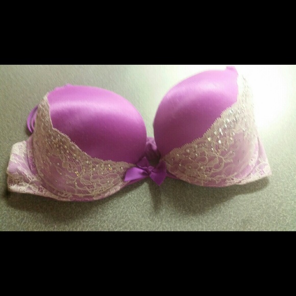 Victoria secret pushup bra