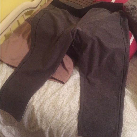 Workout pants! - Picture 2 of 3