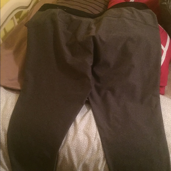 Workout pants! - Picture 3 of 3