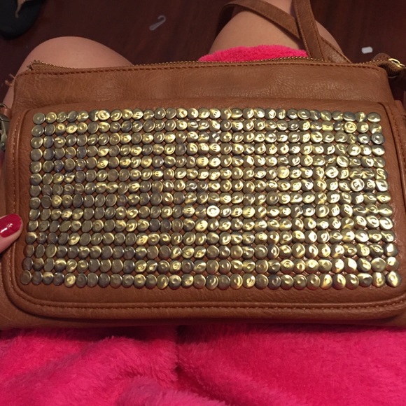 Cute side bag, perfect for fall!