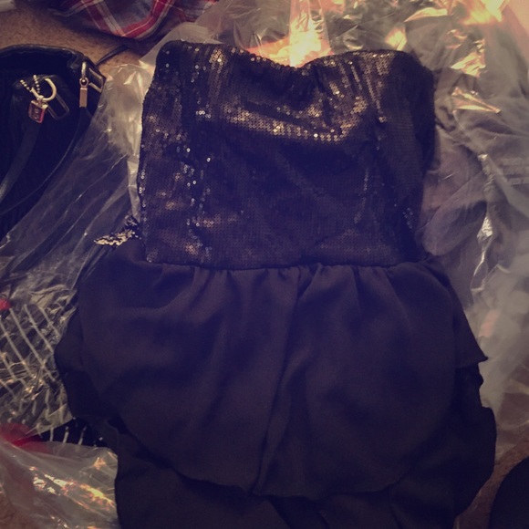 Strapless blouse
