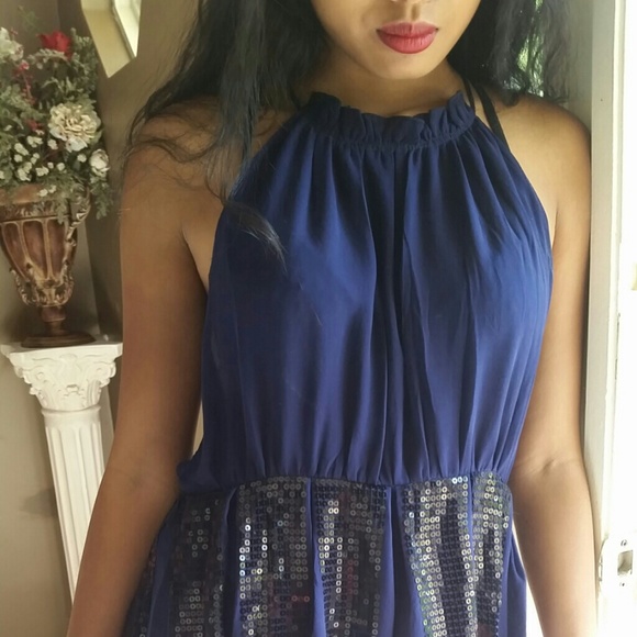 Blue and Black sequence top - Picture 2 of 4