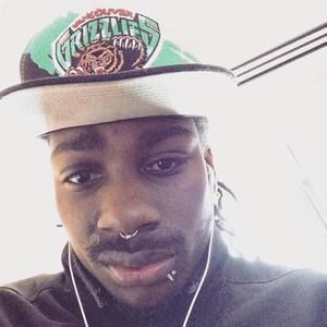 Meet your Posher, Luey