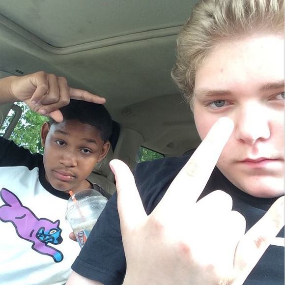 Meet your Posher, Kyle - Picture 1 of 1