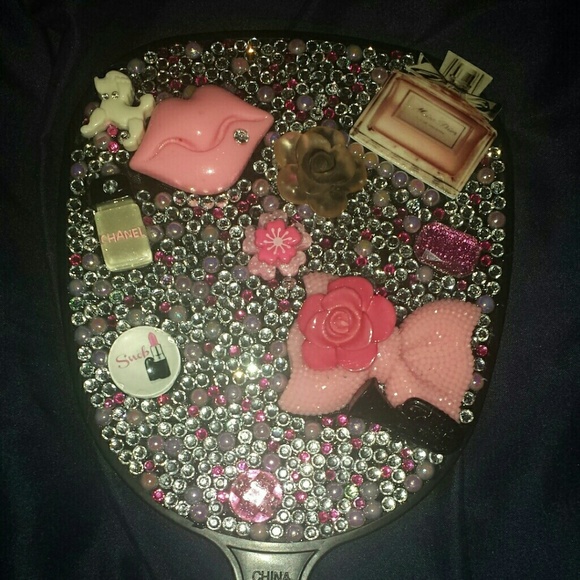 Medium Hand Mirror