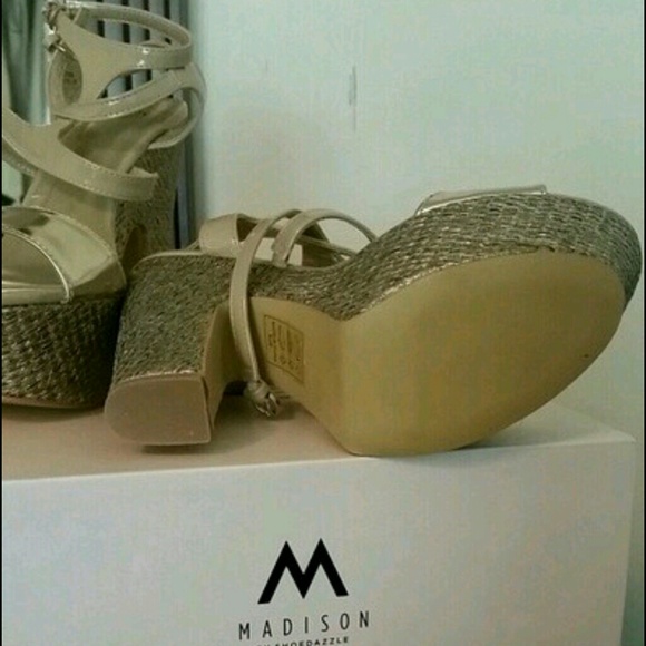 Madison Heels - Picture 3 of 4