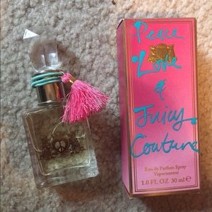 Brand New in box Juicy Couture purfume!