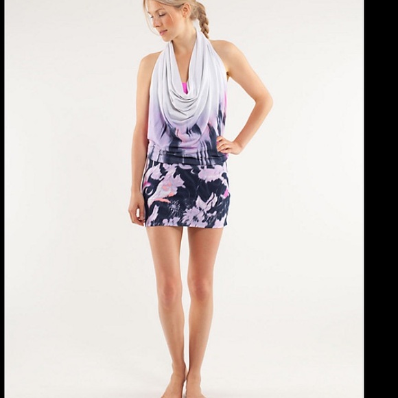 Lululemon dress size L