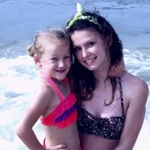 Meet your Posher, Renee