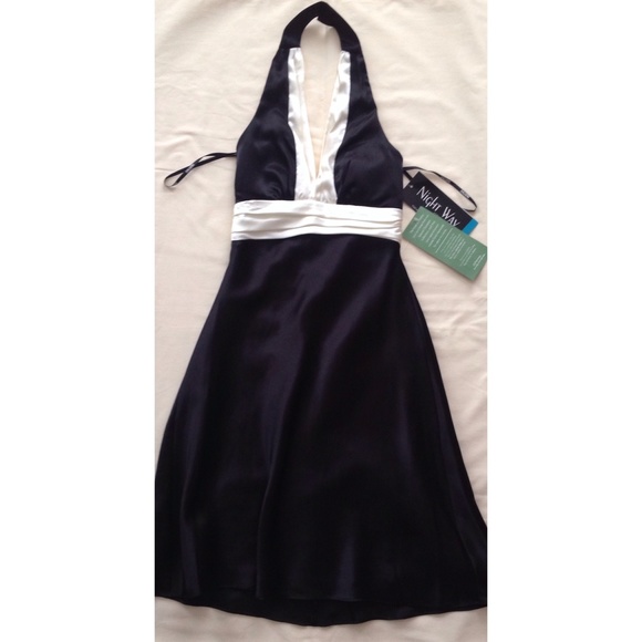 Black Formal Halter Dress - Picture 1 of 1