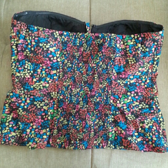 Strapless Top - Picture 2 of 4