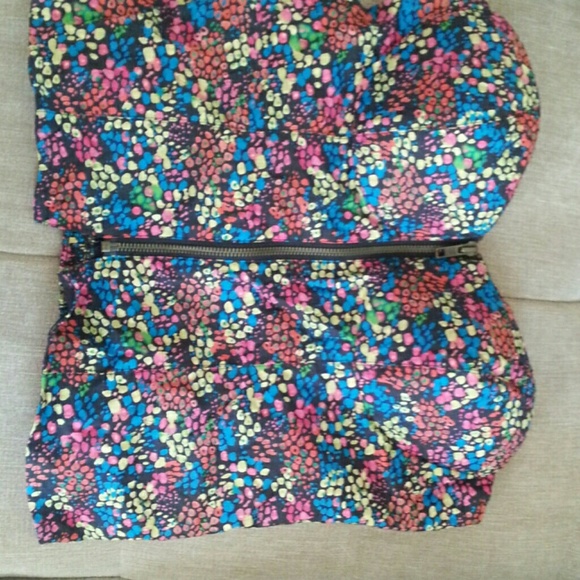 Strapless Top - Picture 3 of 4