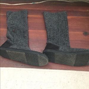 Old Navy wool boots