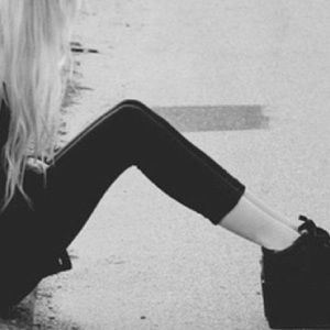 ISO Victoria's secret black legging sz medium