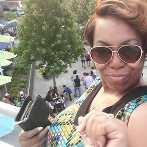 Meet your Posher, Sonya