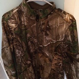 Field and stream real tree jacket