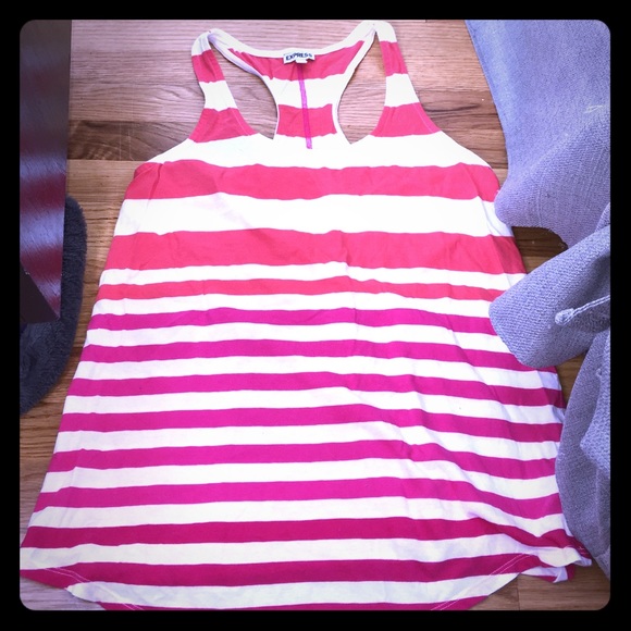 Express tank top❤️
