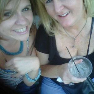 Meet your Posher, Valerie