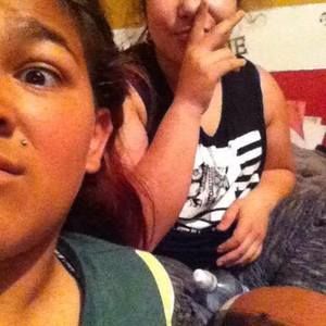 Meet your Posher, Dominique