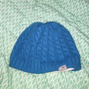 Super soft blue hat!