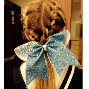 Meet your Posher, Angiel