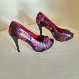 Beautiful pumps