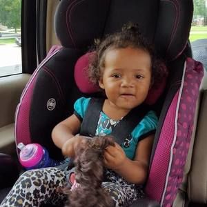 Meet your Posher, Stephanie