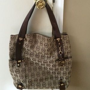 Michael Kors tote