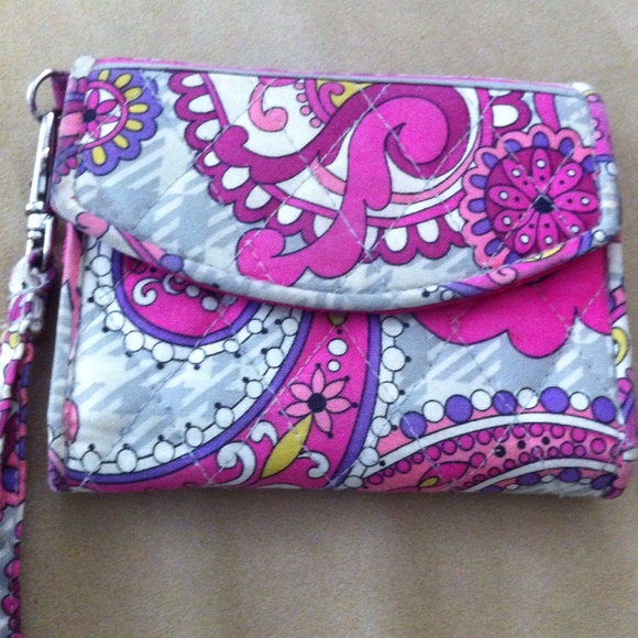 Vera Bradley Super Smart Wristlet
