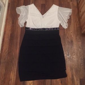 Formal Form-Fitting Navy & White Dress