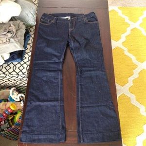Liz Lange maternity jeans size 4