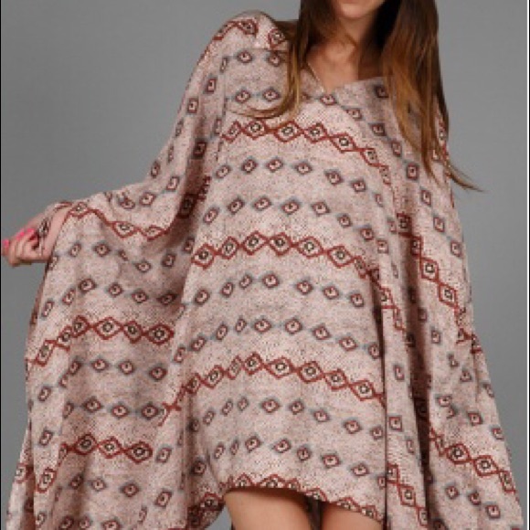 Amazing Price! Gorgeous Alexis dress
